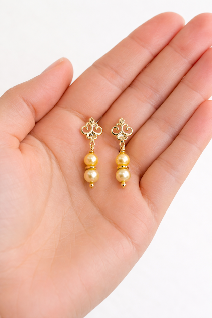 brincos de perolas amarelas cultivadas em água doce, banhado a ouro 18k. Ceci joias brincos de perolas amarelas cultivadas em água doce, banhado a ouro 18k. Ceci joias