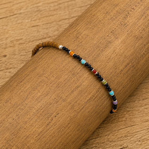 PULSEIra de pedras naturais de 2mm: onix, turquesa, ametista, calcita amarela, cornalina e jade, banhada a prata feito pela ceci joias da amazonia. PULSEIra de pedras naturais de 2mm: onix, turquesa, ametista, calcita amarela, cornalina e jade, banhada a prata feito pela ceci joias da amazonia.