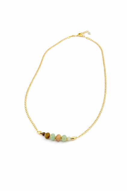Colar artesanal de amazonita multicolor com banho ouro 18k fundo branco — biojoia amazônica Ceci Joias Belém do Pará