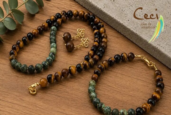 Colar feminino com inspiração amazônica